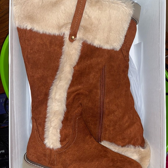 (NWD) Midnight Velvet Cozy Tal Fur Suede WMNS Boots SIZE: 9 - Picture 11 of 14